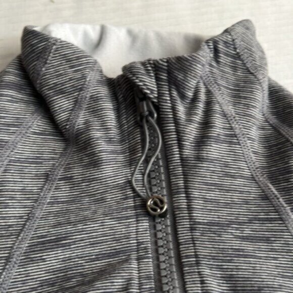 Lululemon Define Jacket Wee Are From Space Coal Fossil / White 10 - Picture 13 of 13